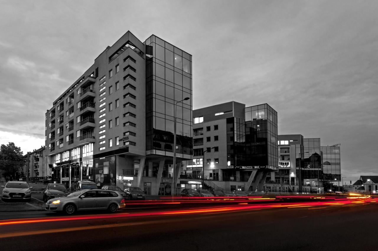 Macropolis Apartments Miskolc Ngoại thất bức ảnh