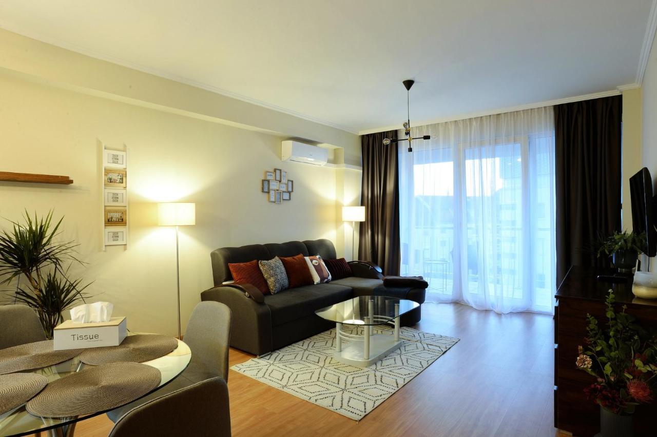 Macropolis Apartments Miskolc Ngoại thất bức ảnh