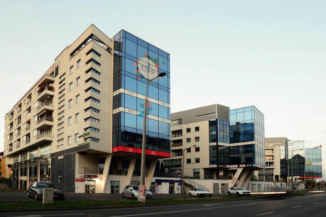 Macropolis Apartments Miskolc Ngoại thất bức ảnh
