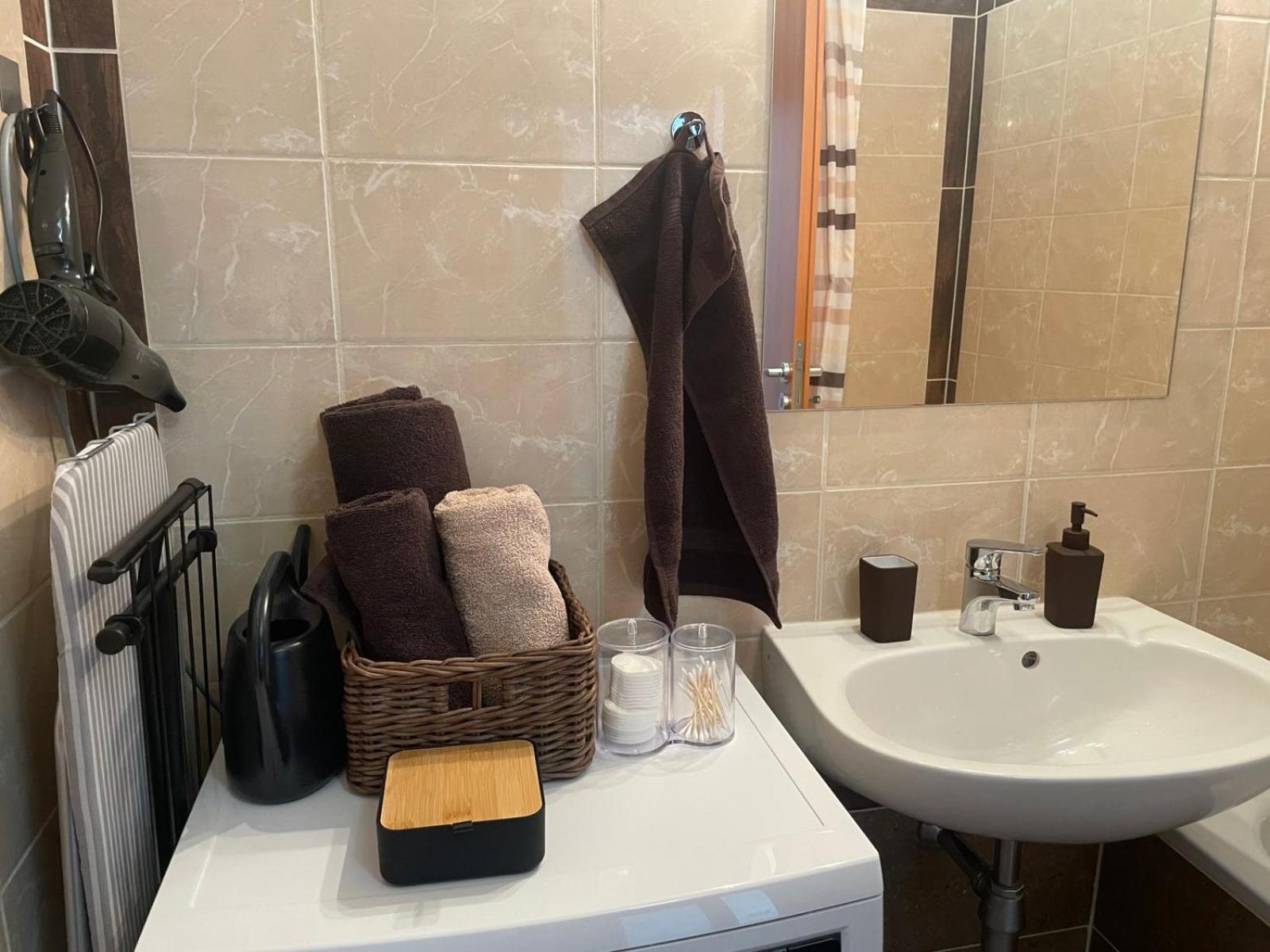 Macropolis Apartments Miskolc Phòng bức ảnh