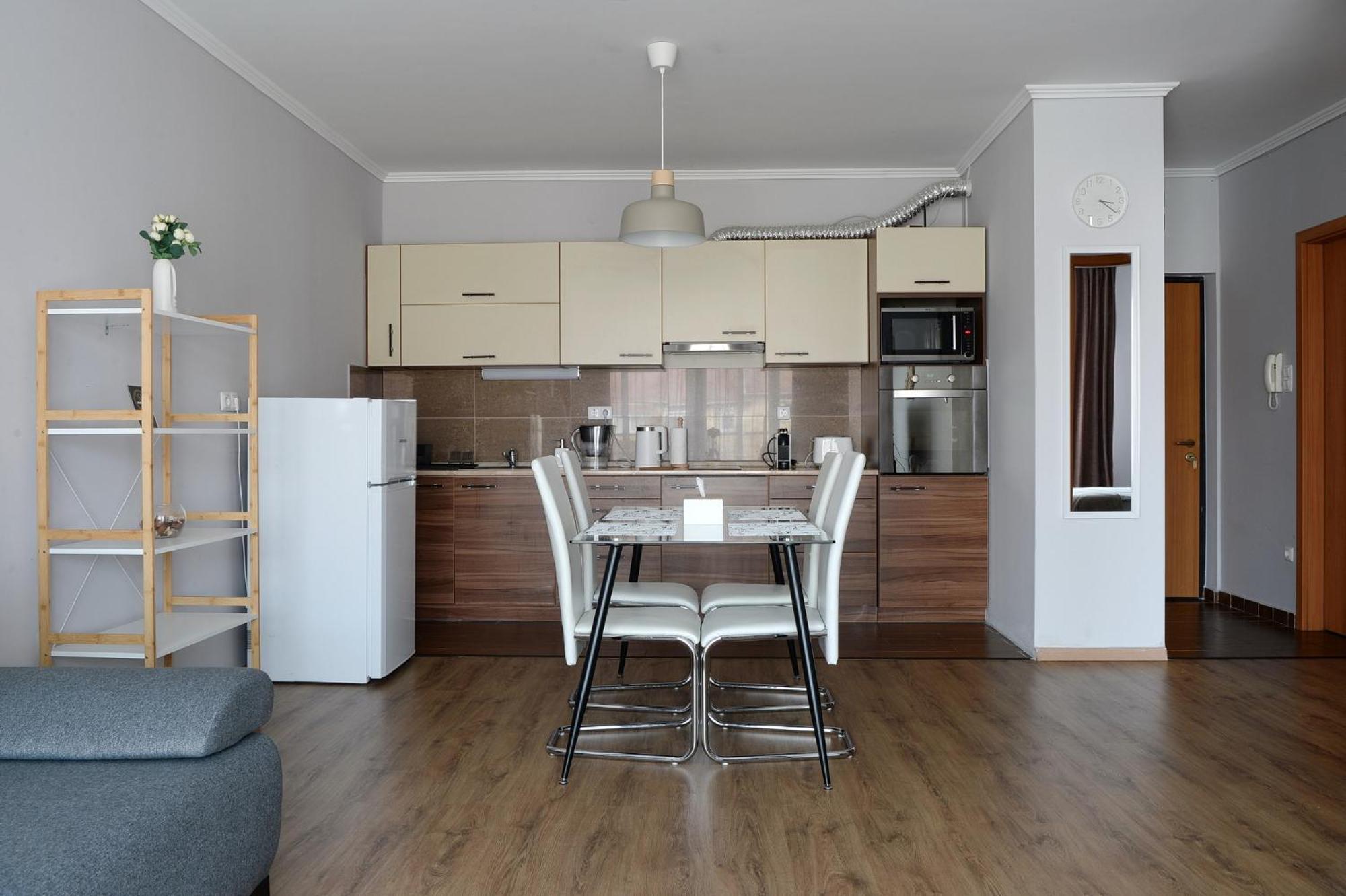 Macropolis Apartments Miskolc Ngoại thất bức ảnh